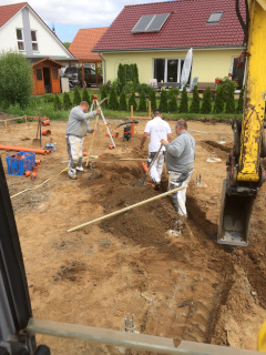 Erd,-Gründungs und Rohbauarbeiten EFH , Stralsund Eingang